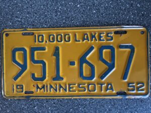 Minnesota 951 697